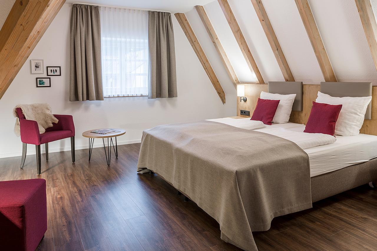 Hotel & Restaurant Lamm Mosbach  Esterno foto